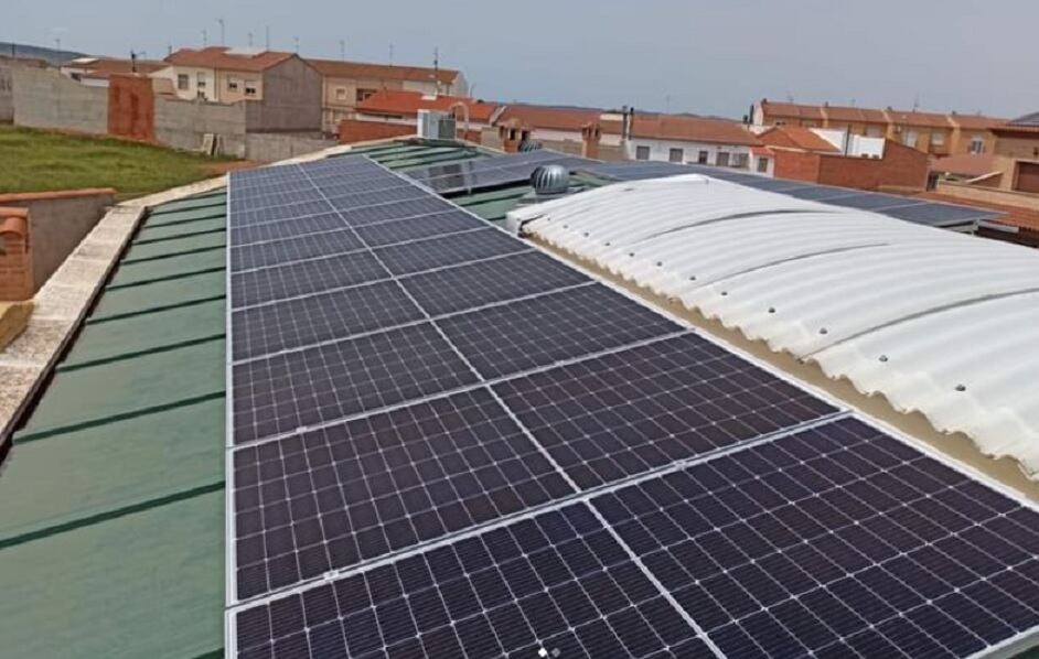 Instalación fotovoltaica de Efizienta