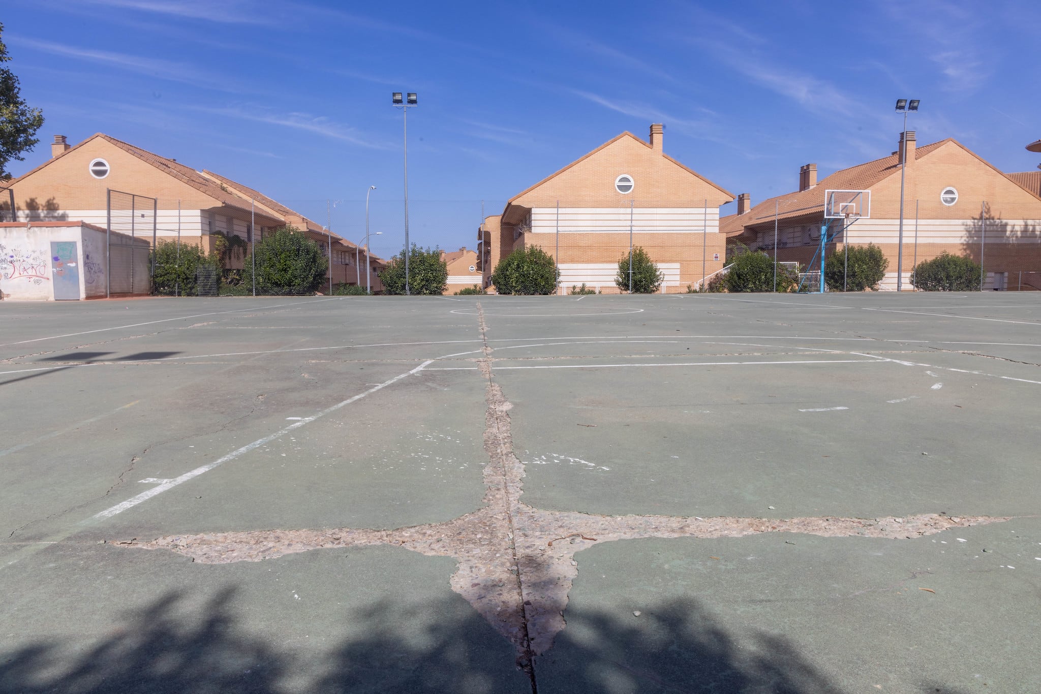 Pista deportiva en el barrio de Adoratrices