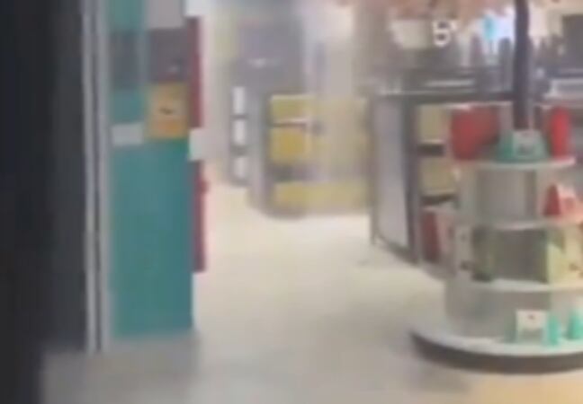 Captura de un vídeo de la inundación en el aeropuerto de Mallorca