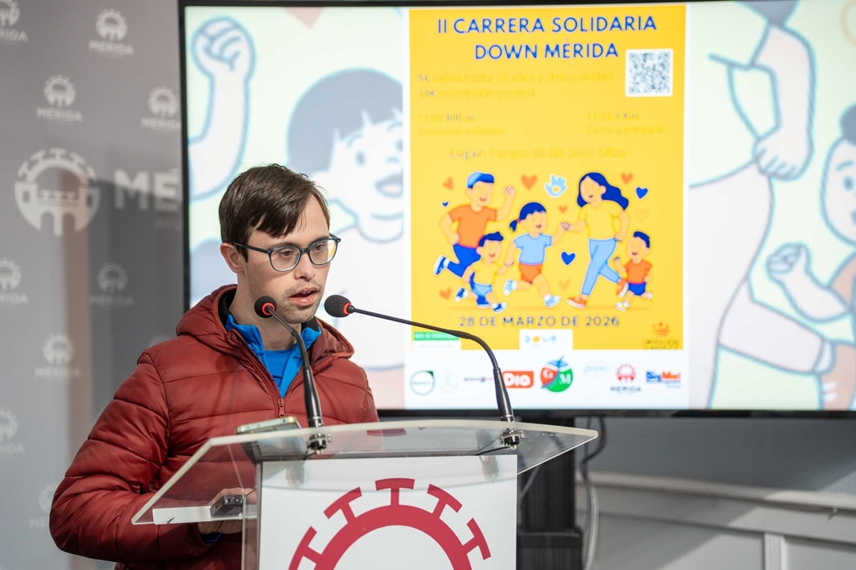 Carlos Ferrán ha sido uno de los encargados de presentar esta semana en Mérida la II carrera Solidaria de la entidad a la que pertenece.