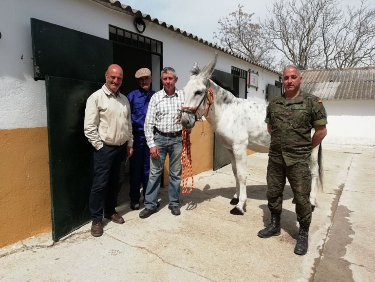 El Ayuntamiento ha renovado el convenio con el ejército de cara a la campaña del próximo año