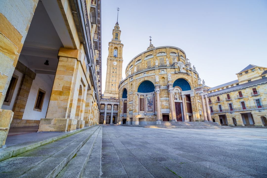 La Universidad Laboral de Gijón.