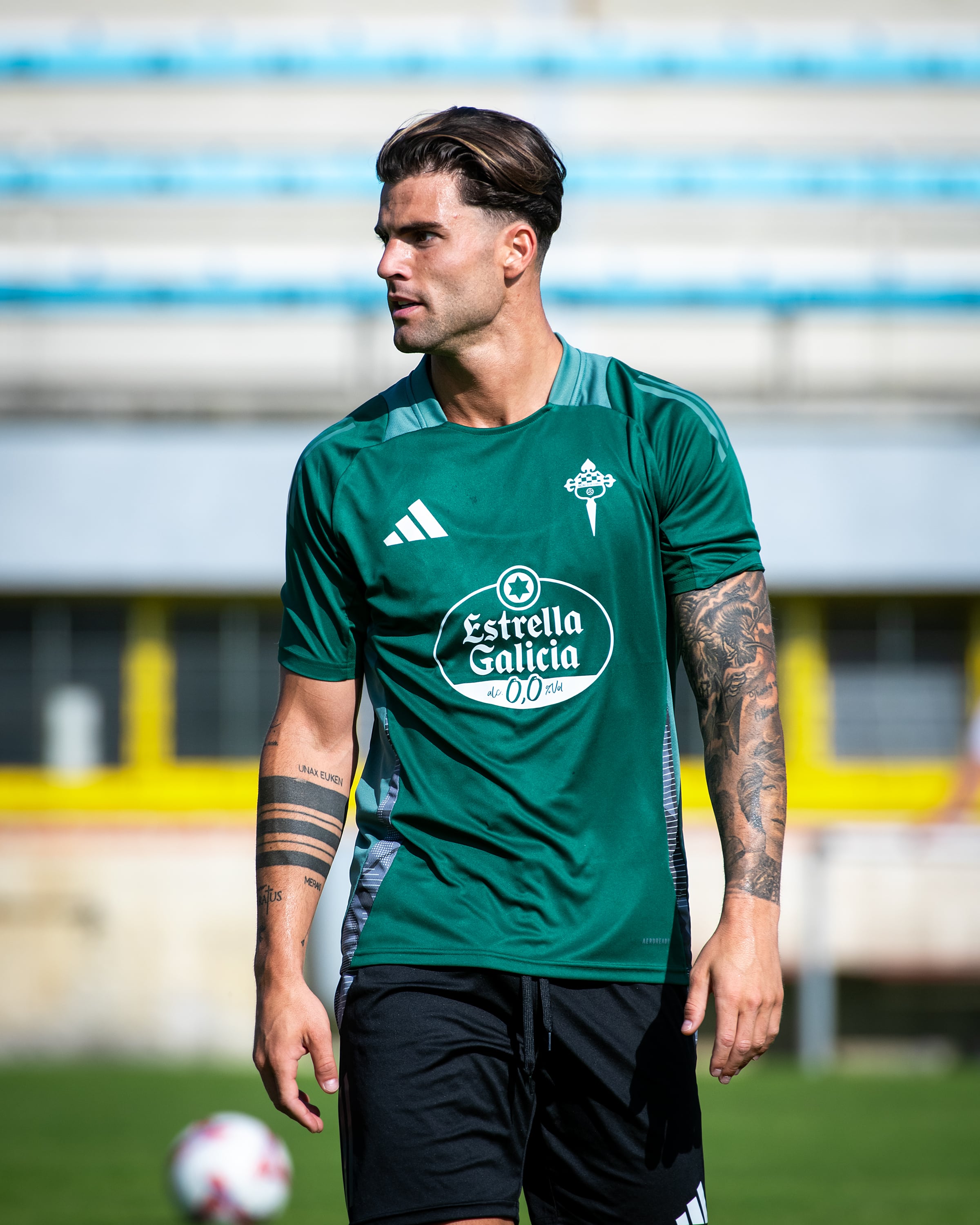 Eneko Jauregi, en el entrenamiento matinal de este martes en A Gándara (foto: Racing Club Ferrol)