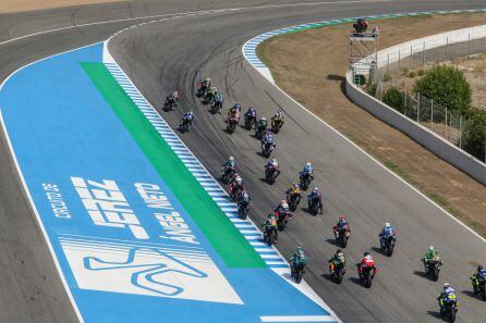 Carreras del domingo en el Circuito de Jerez