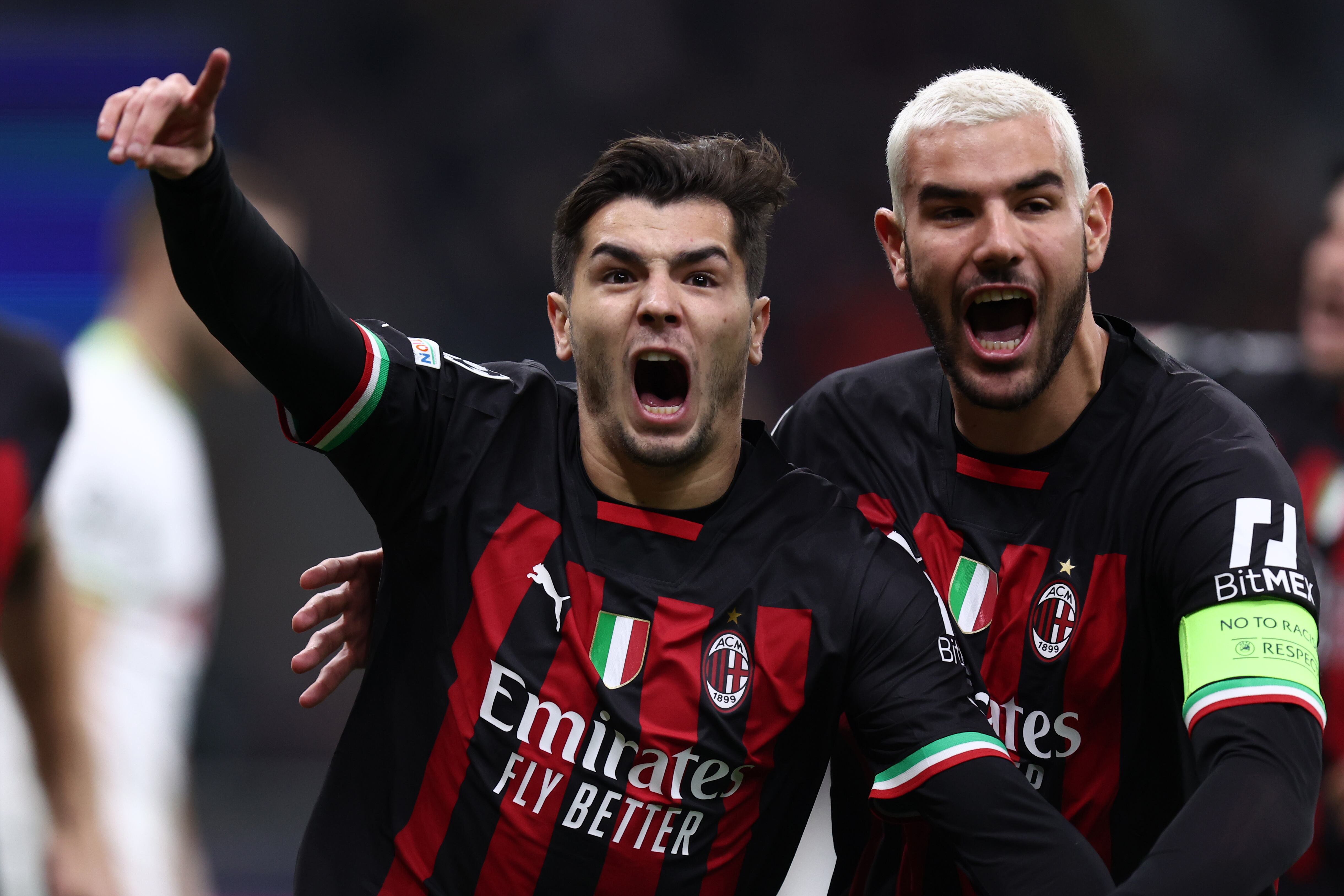 Brahim y Theo Hernández celebran el tanto del partido