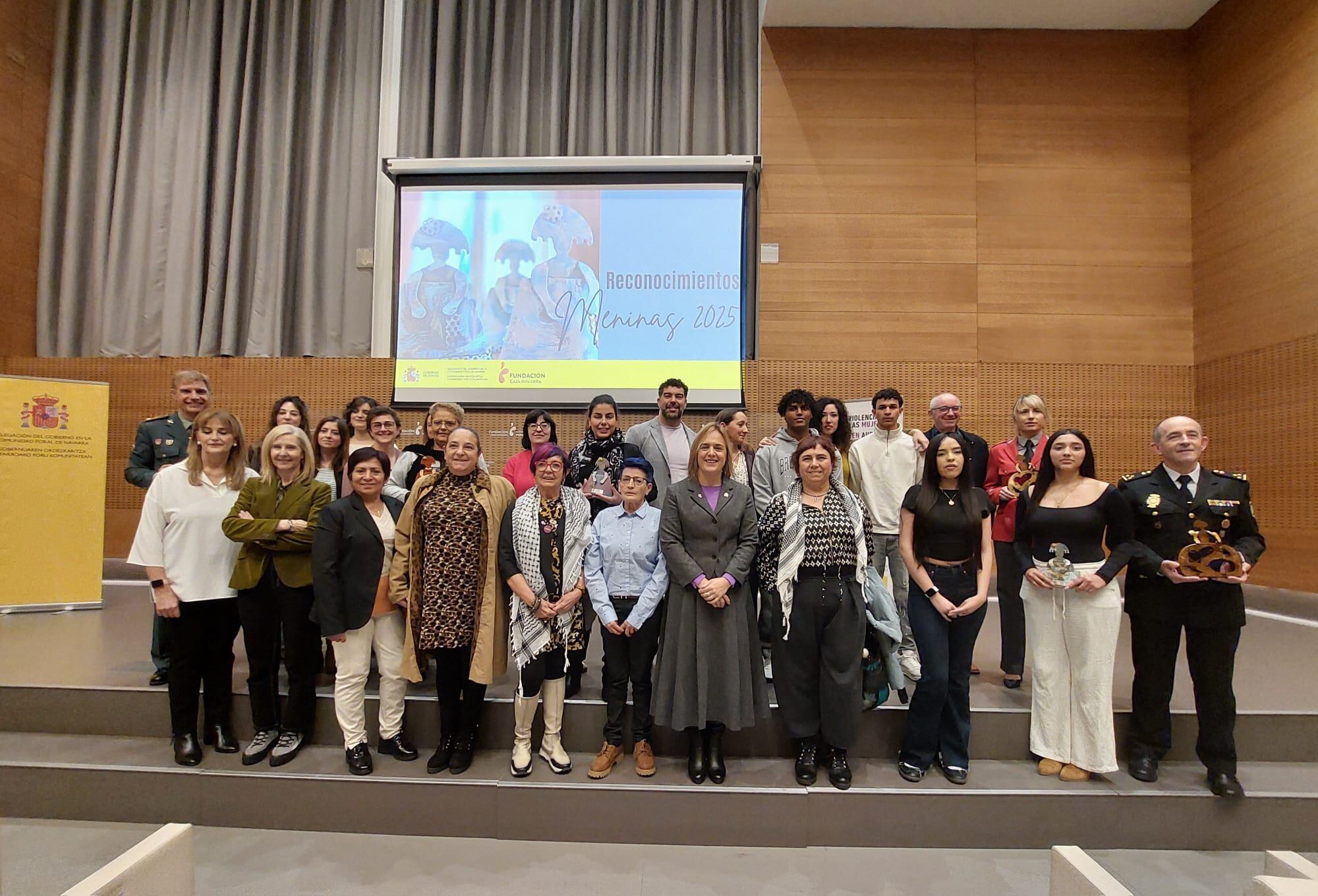 Las personas reconocidas con las Meninas que otorga la Delegación del Gobierno en Navarra en este año 2025.