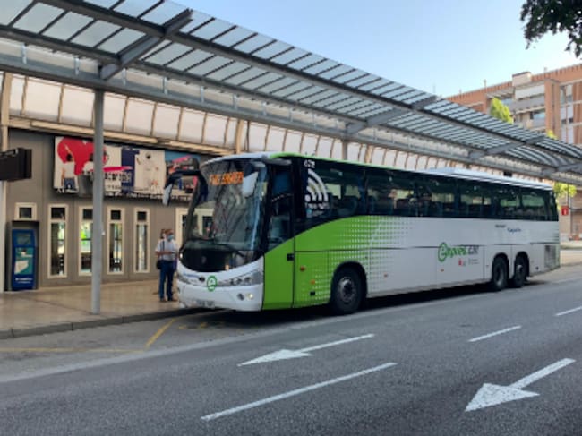 El bus E-12