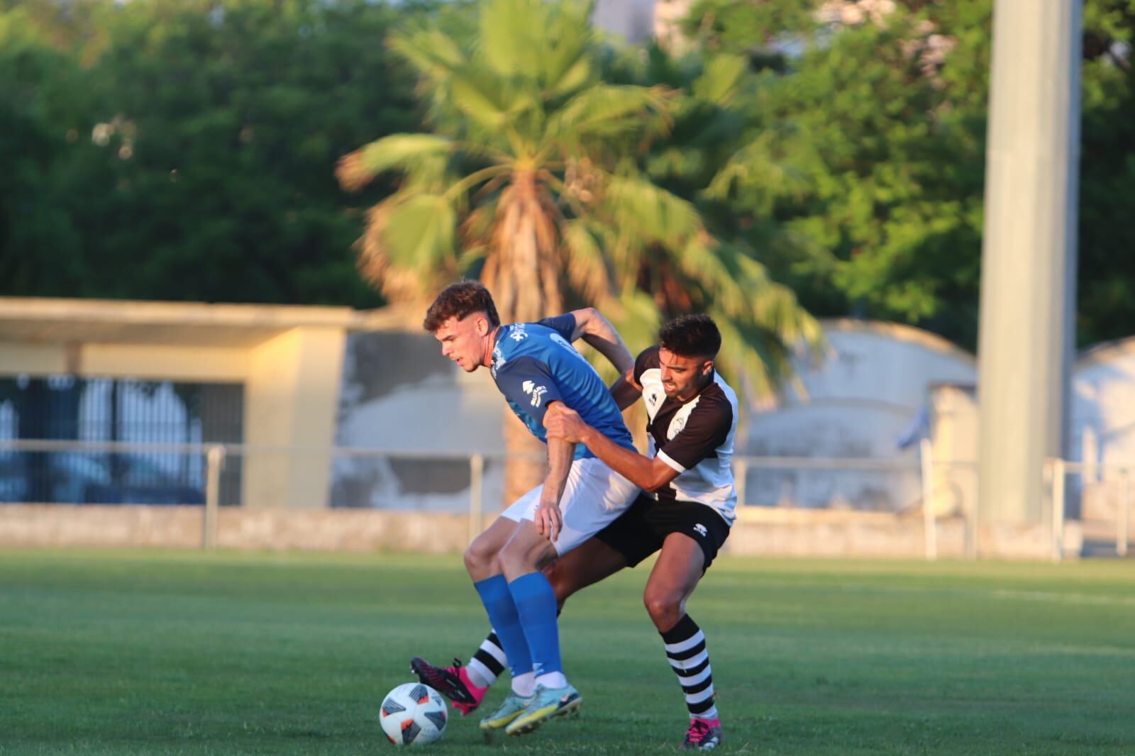 Partido disputado en el Pedro Garrido