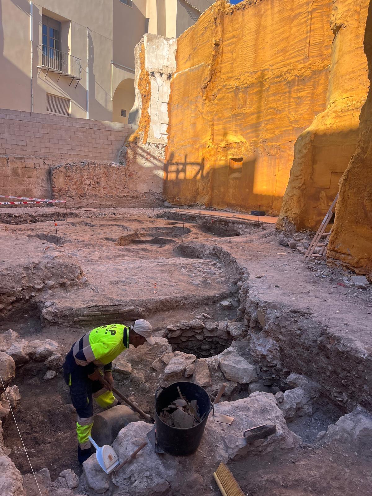 Hallan en Lorca un asentamiento prehistórico en la calle Leonés