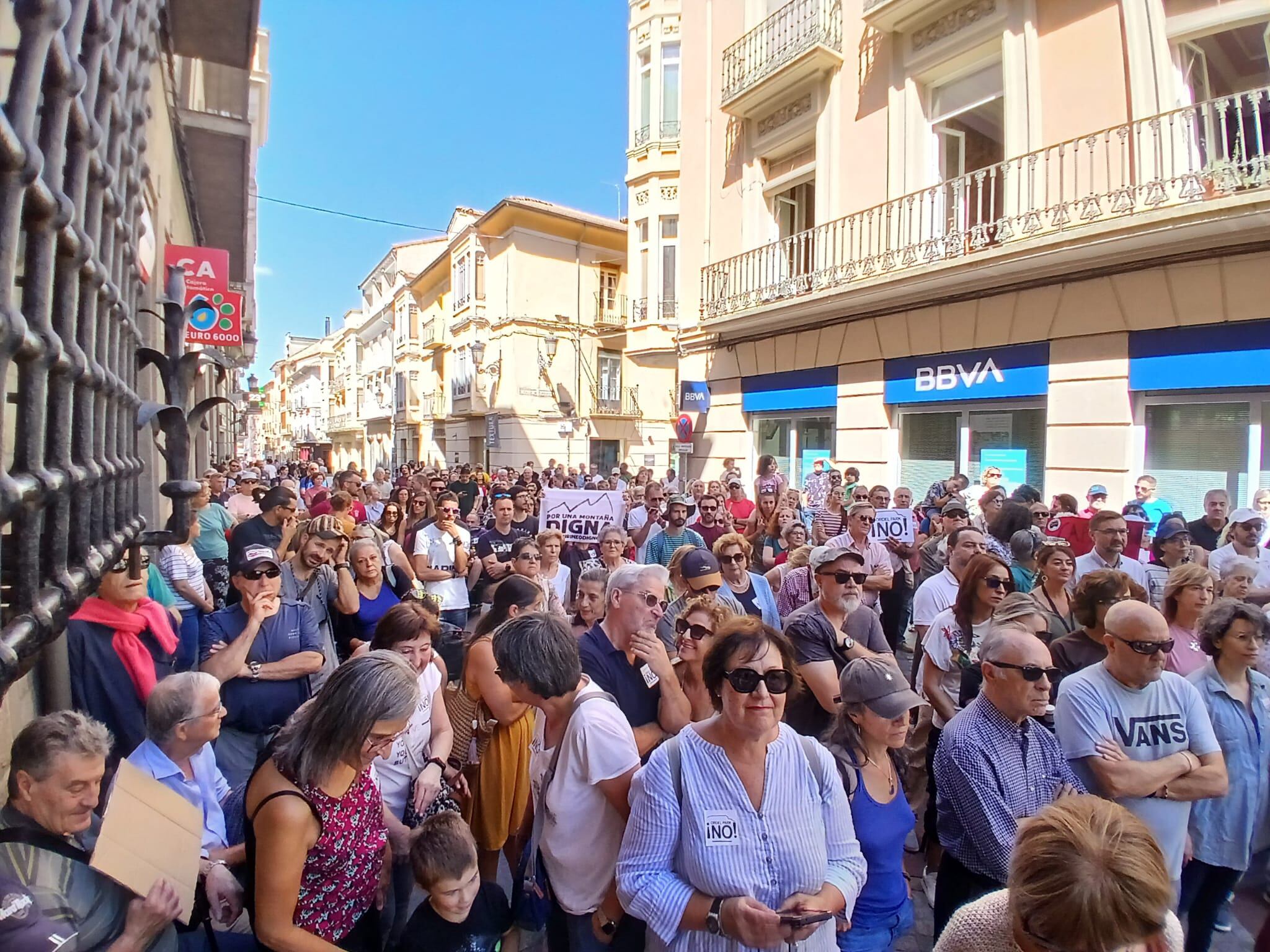 Manifestación de este sábado contra el proyecto Oroel Park