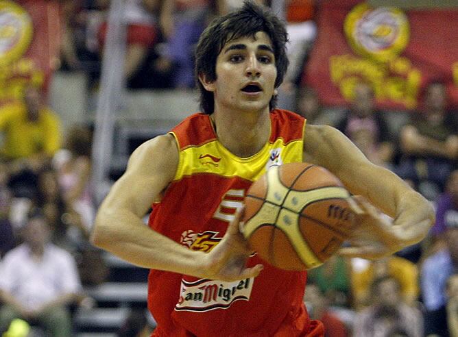 Ricky Rubio, en un partido con la Selección española