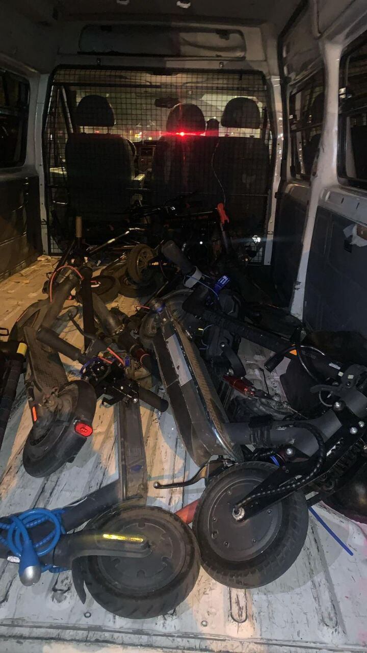 Dispositiu a Sants - Montjuïc (BCN) contra els robatoris violents amb patinets elèctrics