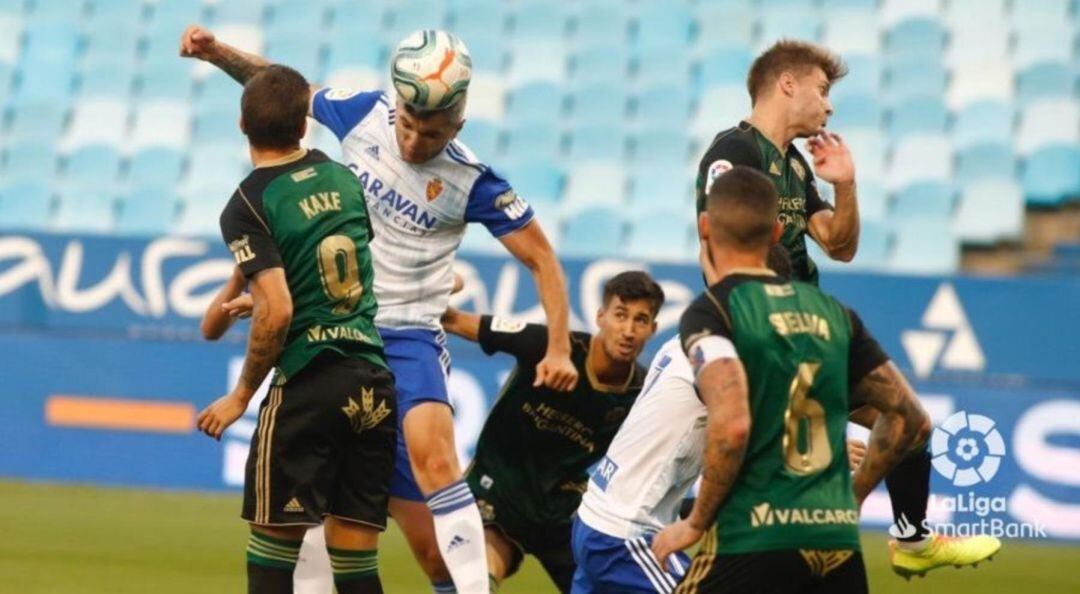 La escuadra berciana no sacó nada positivo de su visita a Zaragoza.