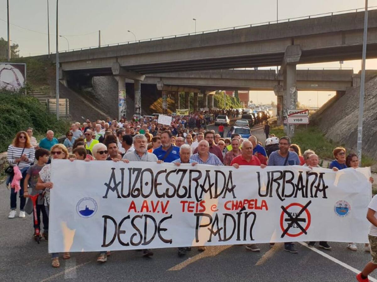 Vecinos de Teis y Chapela piden el fin del peaje en Rande