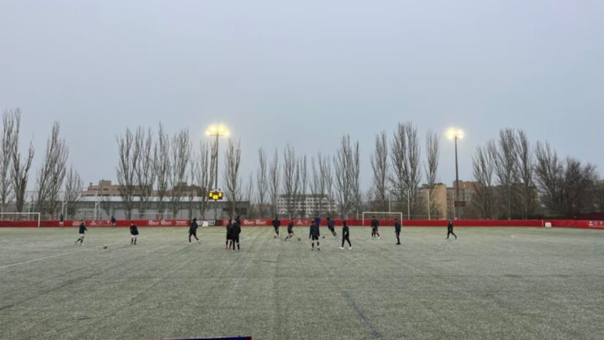 La UD Socuéllamos empata a dos ante el CD Azuqueca