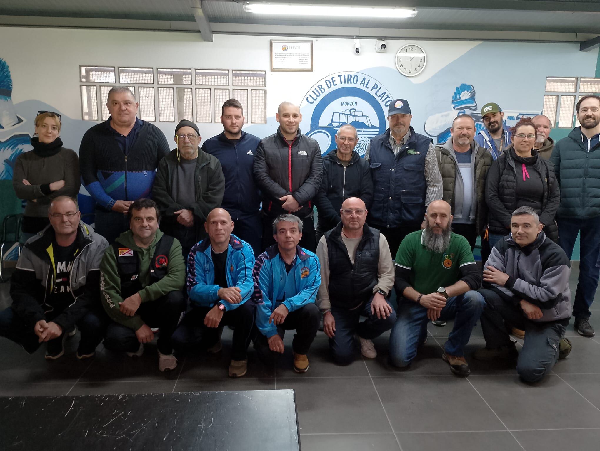 Participantes en la competición celebrada en Monzón