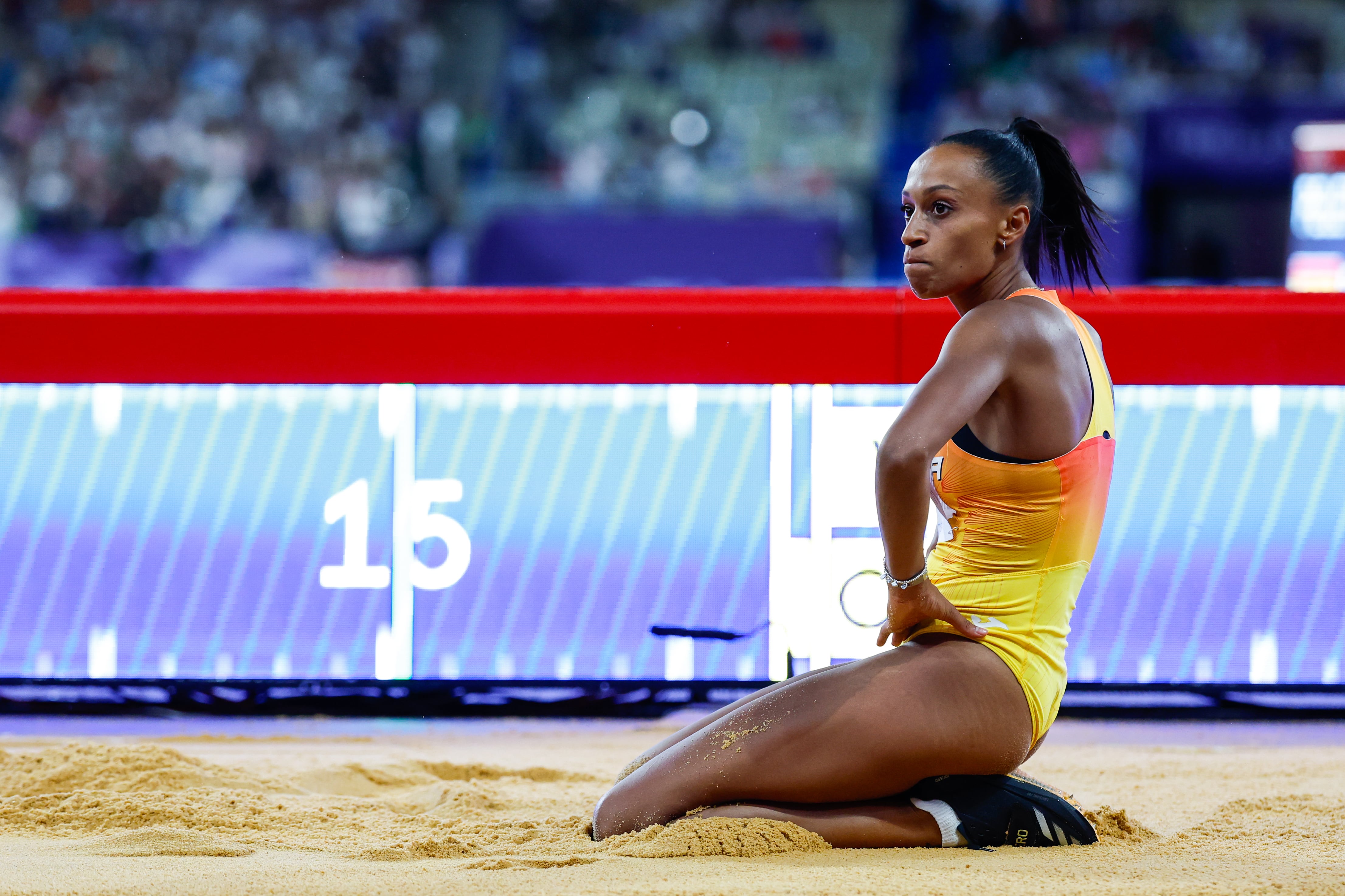 Ana Peleteiro en la final de triple salto