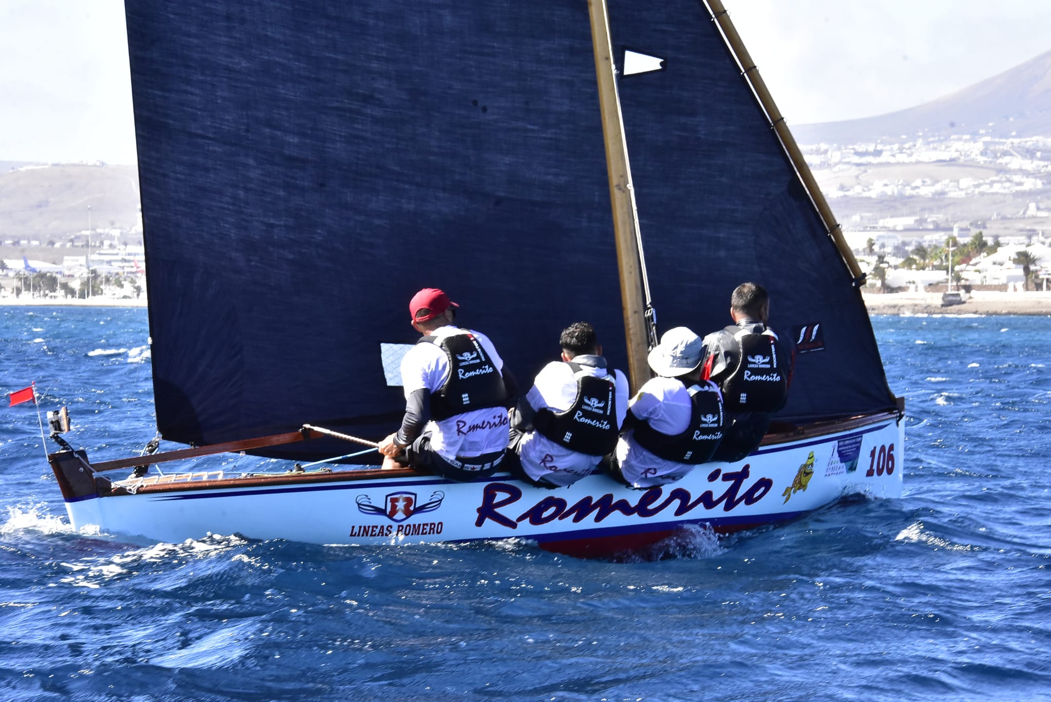 El Romerito en el Campeonato de Canarias de Barquillos de Vela Latina disputado en Lanzarote.