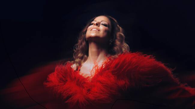 Pastora Soler estrena su gira ‘Rosas y Espinas – 30 Años’ en El Batel,