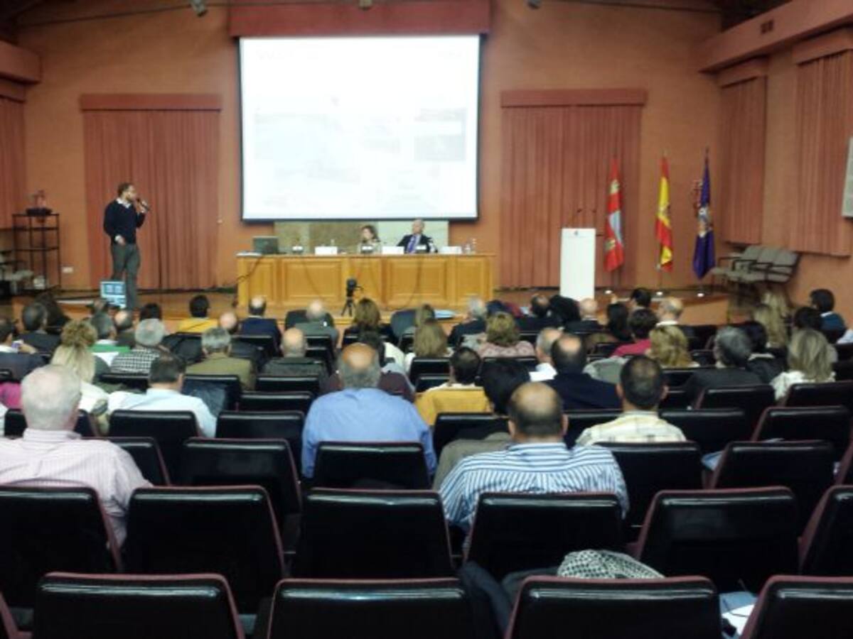 La Diputación reúne a los alcaldes de la provincia