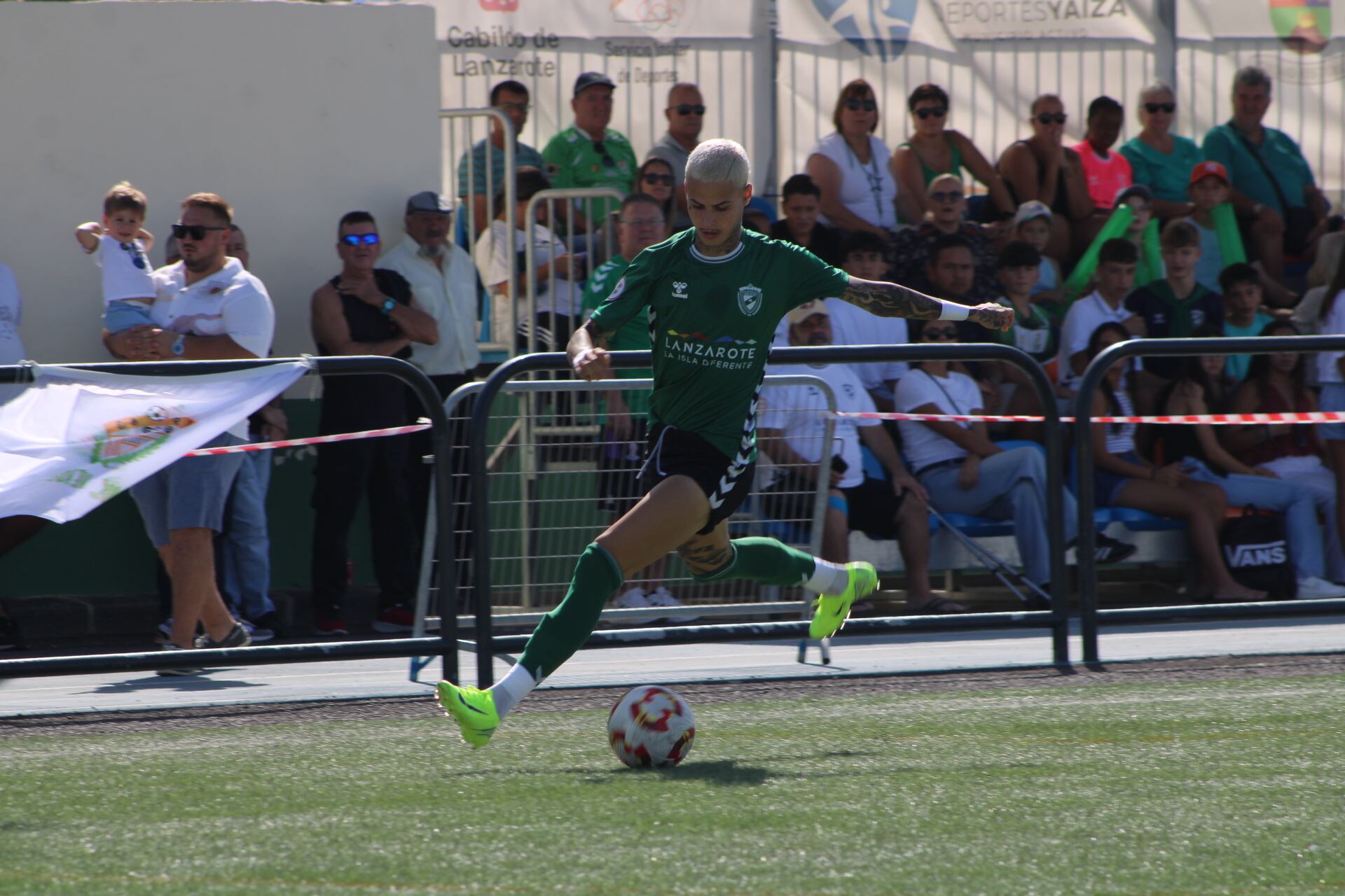 Joel Domínguez en un partido con el Unión Sur Yaiza.