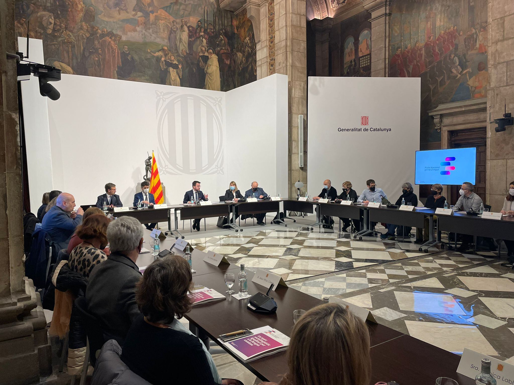 L&#039;última reunió, al Palau de la Generalitat, del Pacte per la llengua