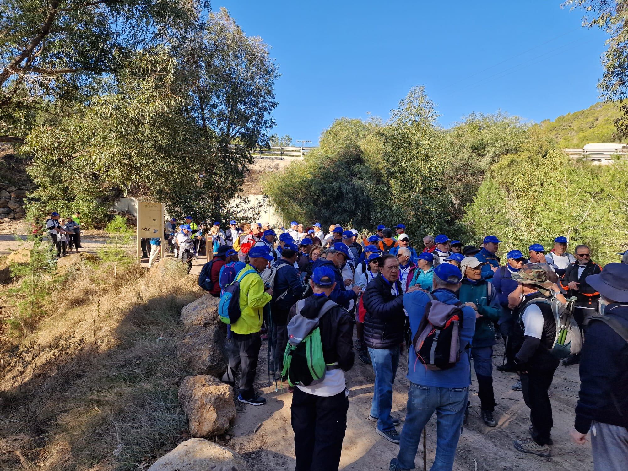 De Cartagena a Caravaca de la Cruz: Acompañamos a los 170 peregrinos de &#039;Senda Senior&#039; en su camino