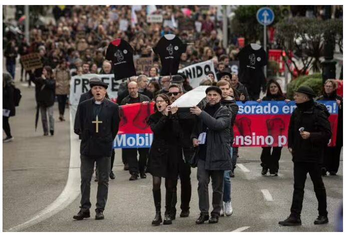 Protesta del profesorado de enseñanza pública en Vigo