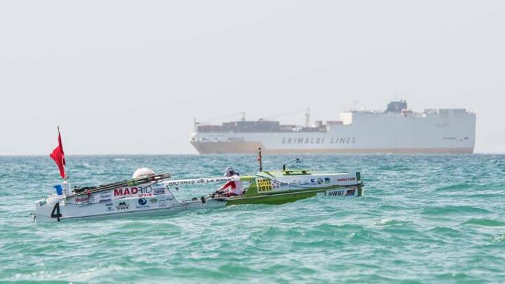 Antonio de la Rosa cruza el Atlántico remando