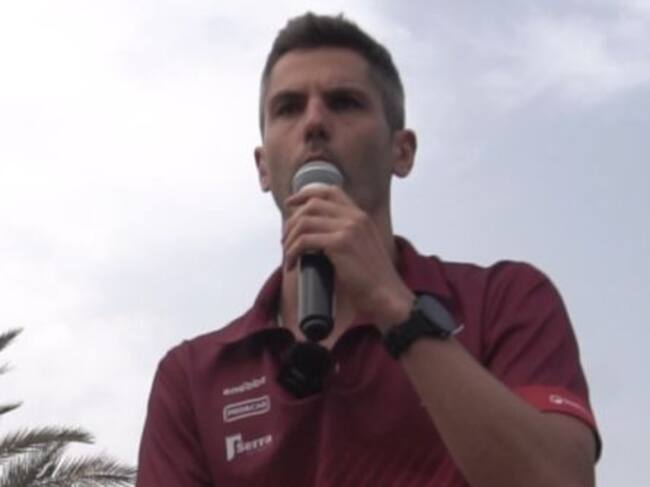 Héctor Catalá, en una charla durante su concentración en Gran Canaria