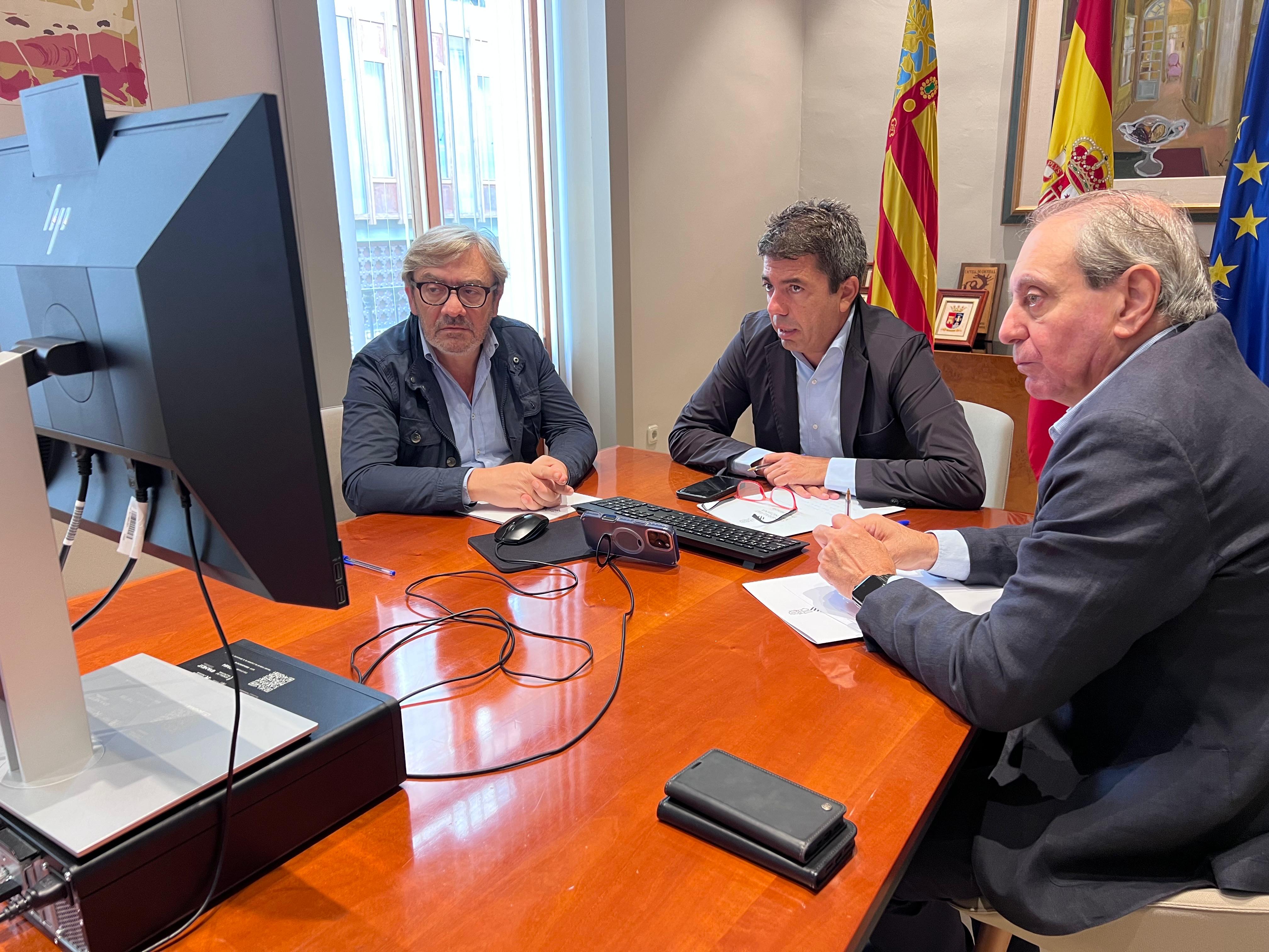El president de la Generalitat, Carlos Mazón, en la sede del Consell de Alicante