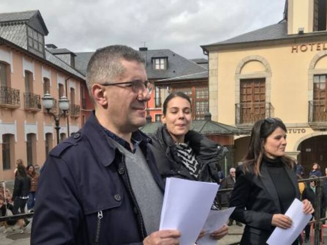 Los encargados de leer el manifiesto