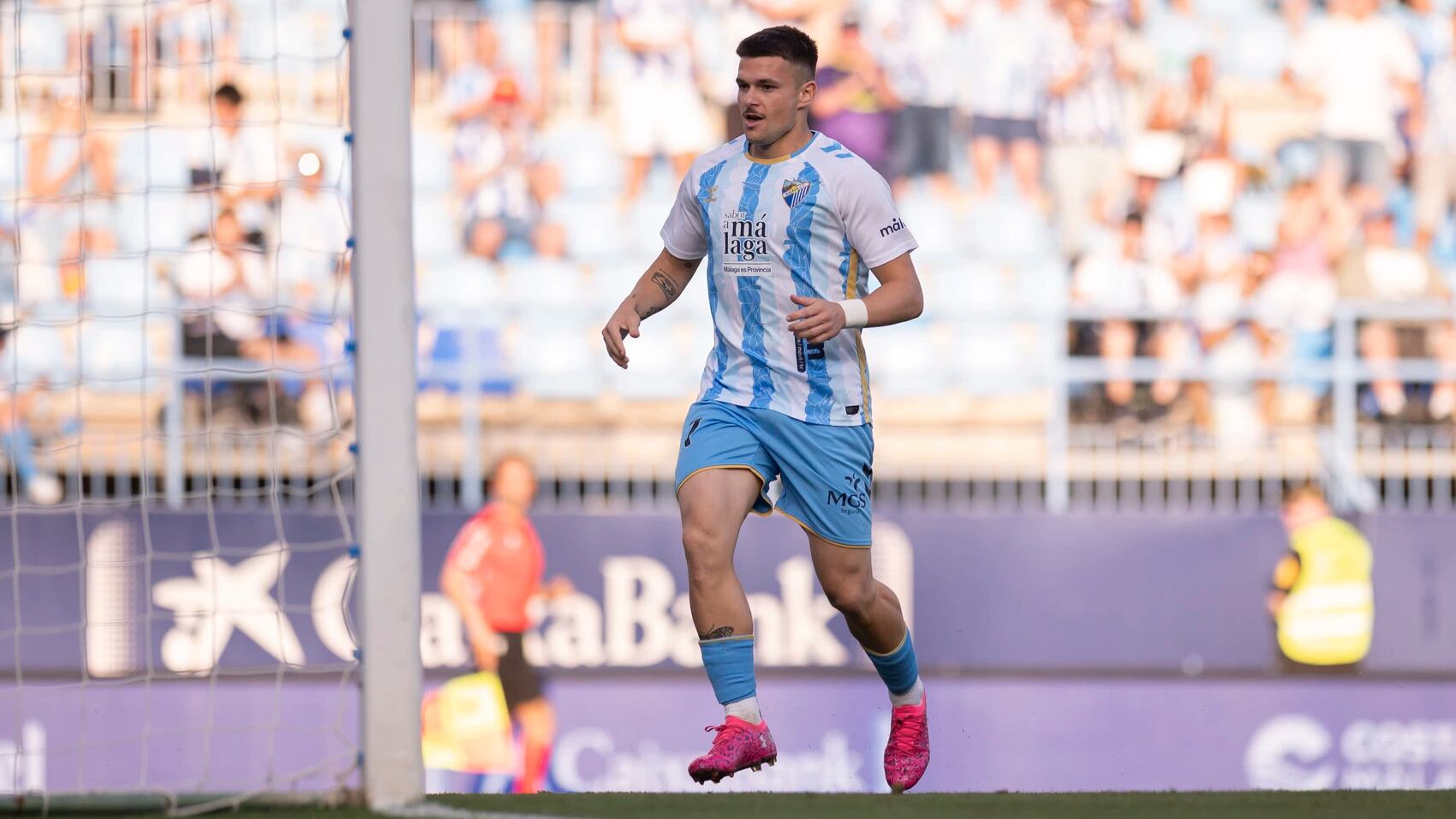 El centrocampista del Málaga Rafa Rodríguez, renueva tres temporadas