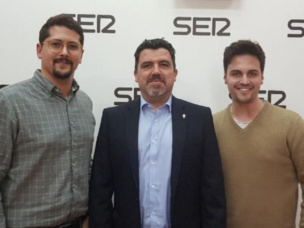 Almela no descarta una nueva ampliación de capital