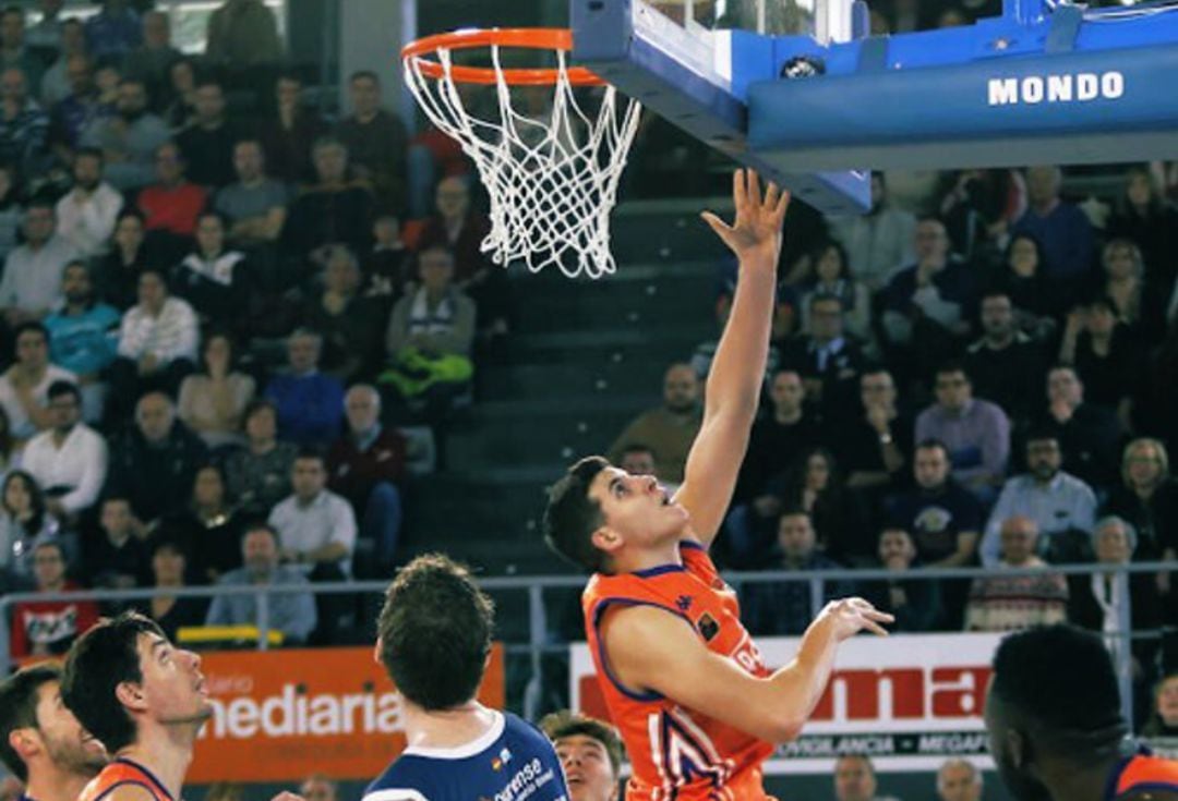 Carlos Toledo en su etapa de Palencia Basket