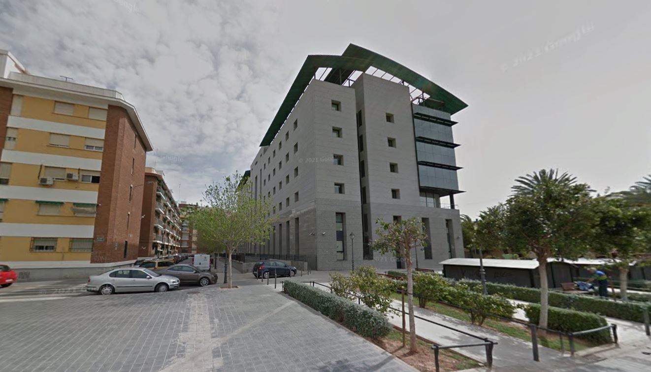 El edificio de la Generalitat de la calle Gregorio Gea 14 (València), en una imagen reciente