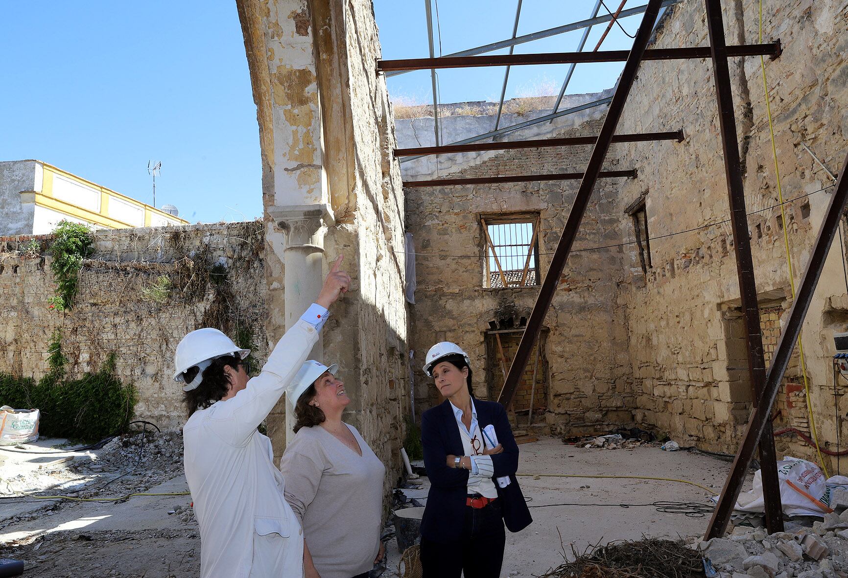 Visita a las obras del Palacio de Riquelme