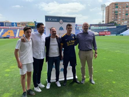 Christian Perales en su presentación como jugador del UCAM Murcia CF