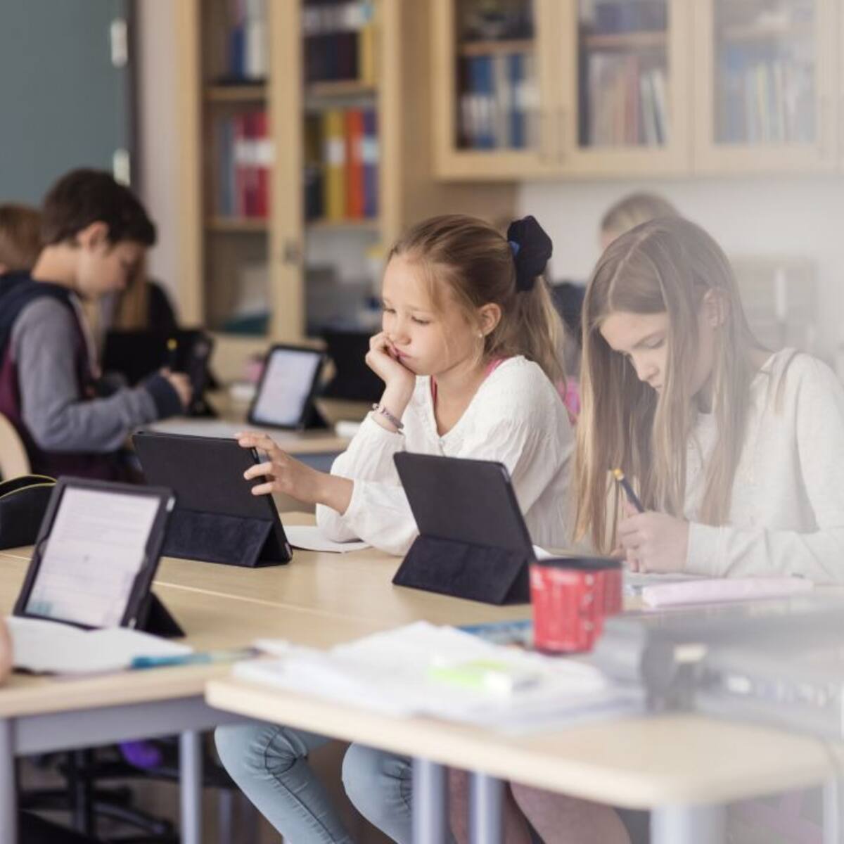 Los docentes de la Región muestran su "estupor" por la reducción a 20Gb de la "nube" contratada por la consejería de Educación a Google