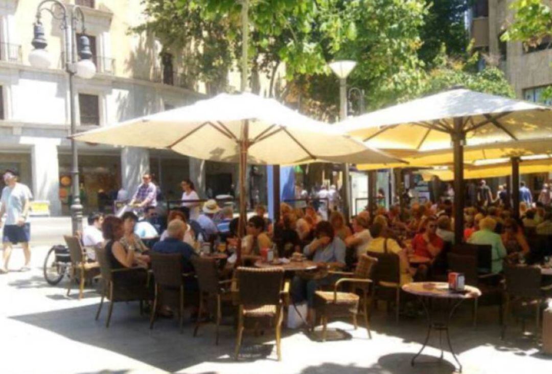 Imagen de archivo de una terraza