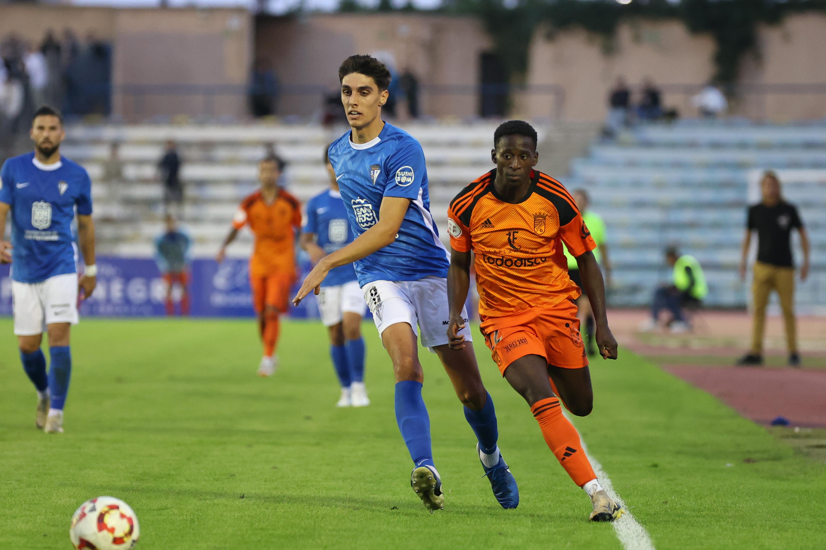 Armengol durante el partido ante el San Fernando