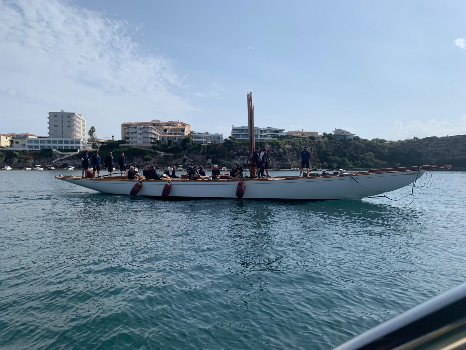 FI15 Tuiga (1909) tornant a port