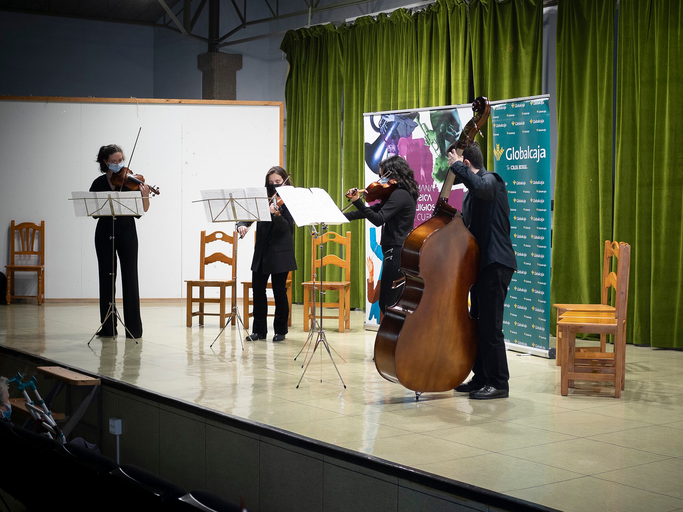 Cuaresma musical. Alumnos del Conservatorio Pedro Aranaz de Cuenca. Música en Residencias de Mayores.