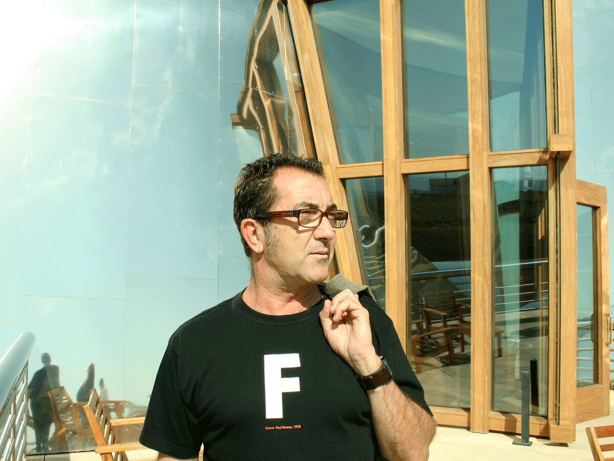 El Ayuntamiento de València dedicará una plaza al diseñador valenciano Paco Bascuñán