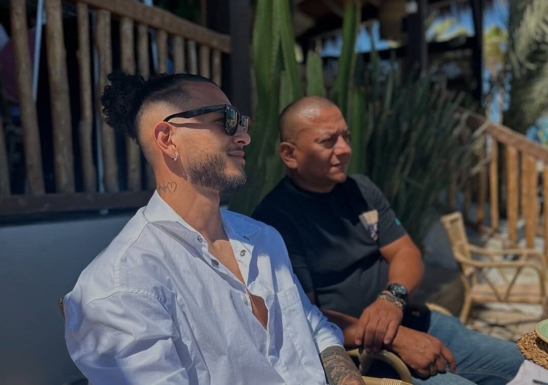 Luis (Javier) Suárez, padre e hijo en Almería.