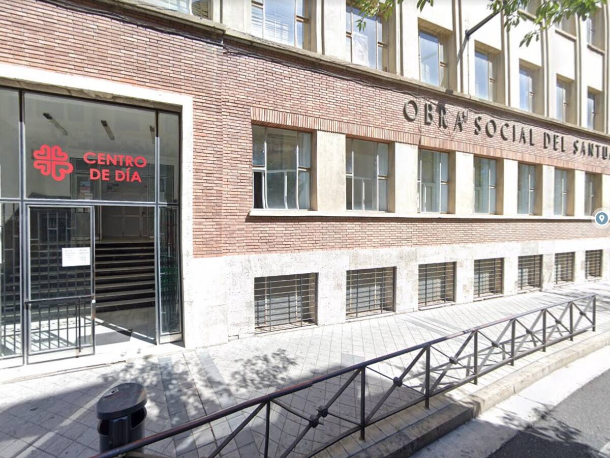 Detenido por amenazar a trabajadores de Cáritas y por intentar arrojar por las escaleras a dos policías