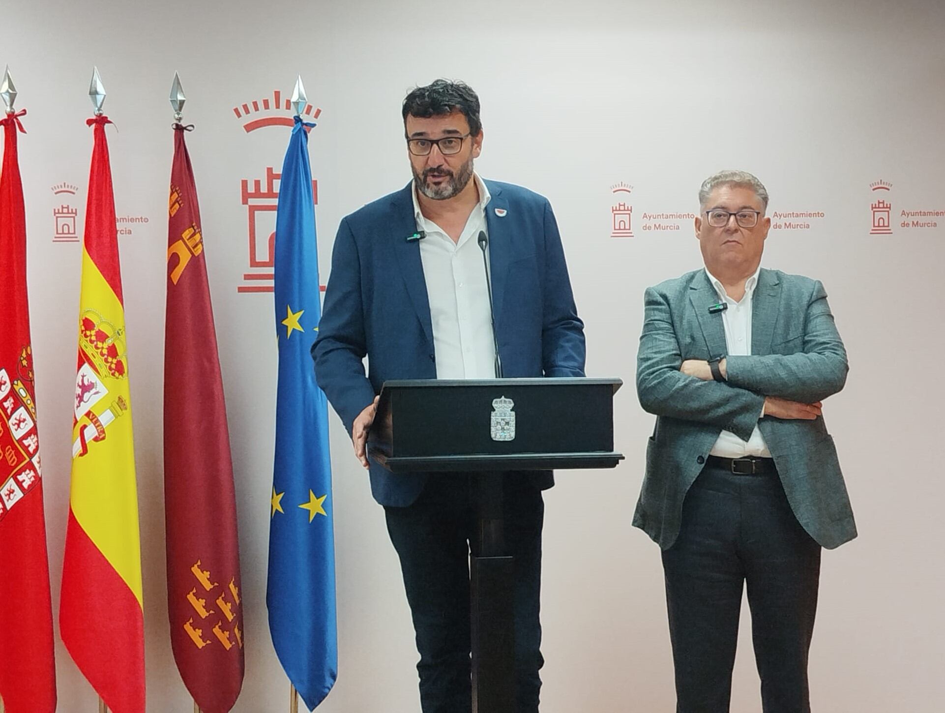 Ginés Ruiz y Andrés Guerrero durante la celebración de la rueda de prensa