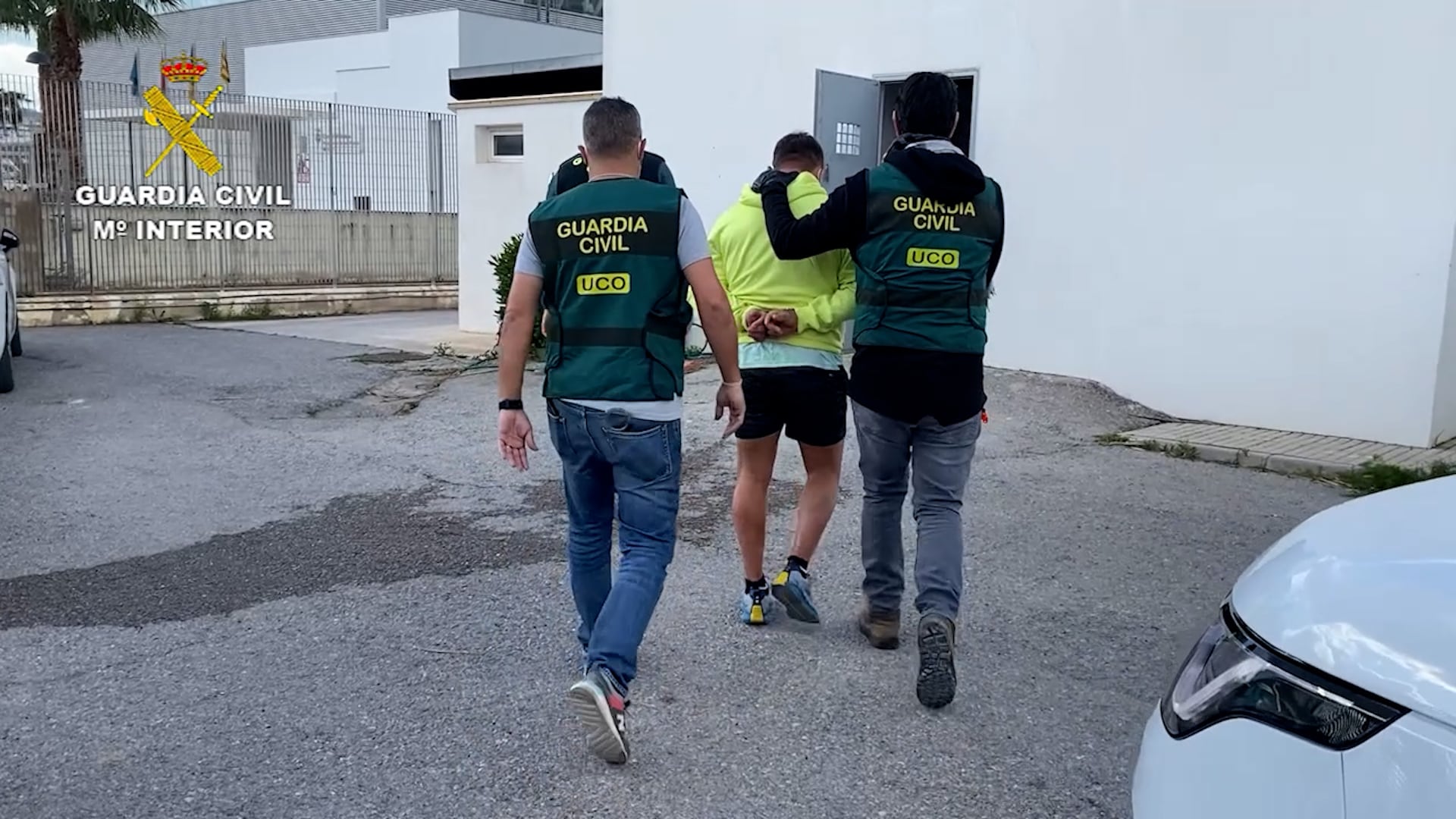 Imagen del arresto facilitada por la Guardia Civil