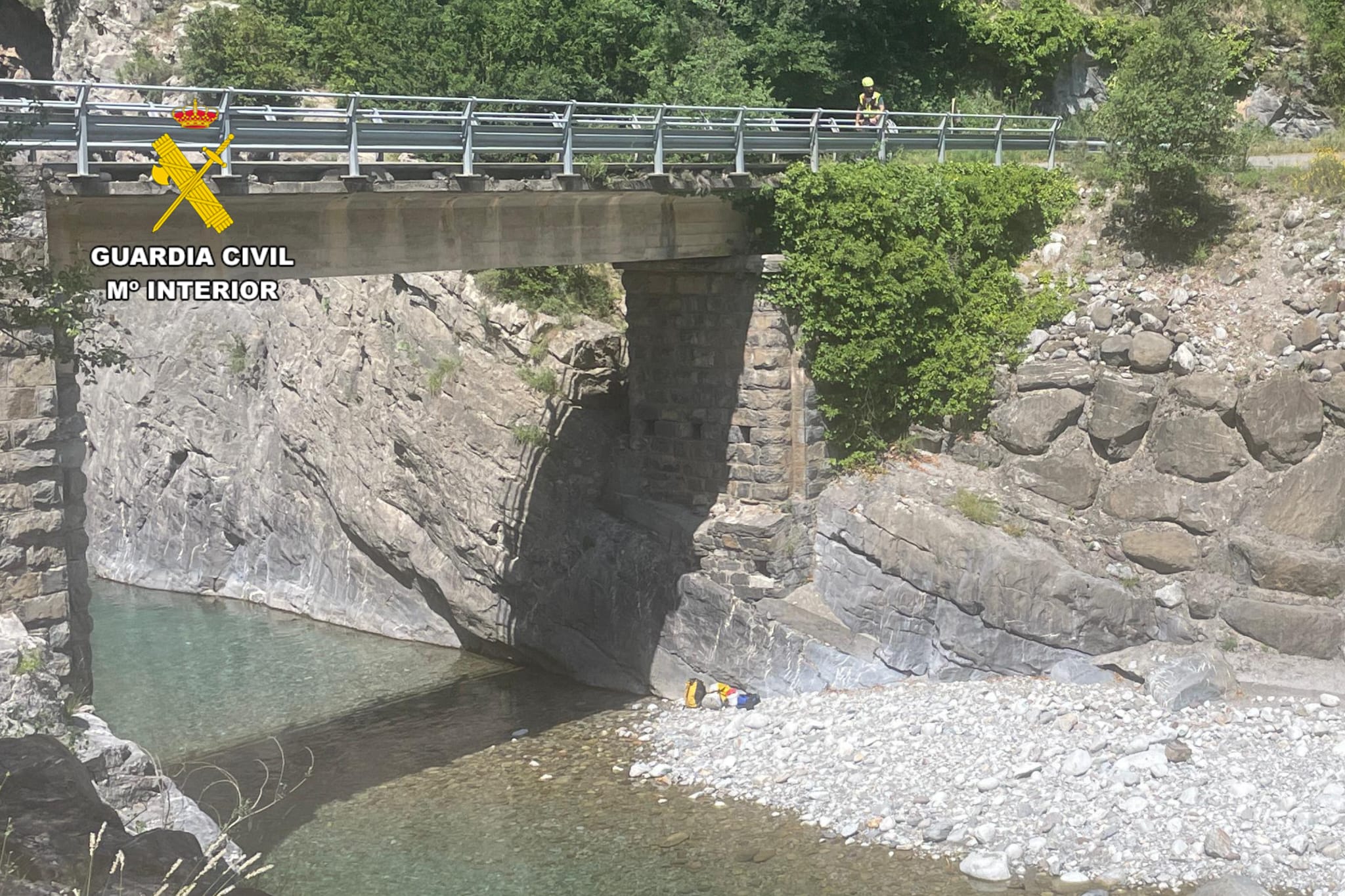 Foto rescate Guardia Civil. Salinas de Bielsa.