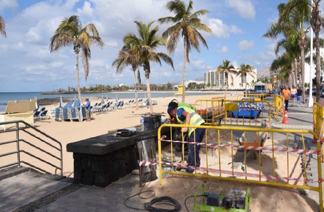 Trabajadores en Arrecife.